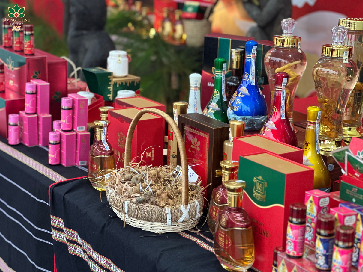 Các chế phẩm sâm được trưng bày tại gian hàng K5.